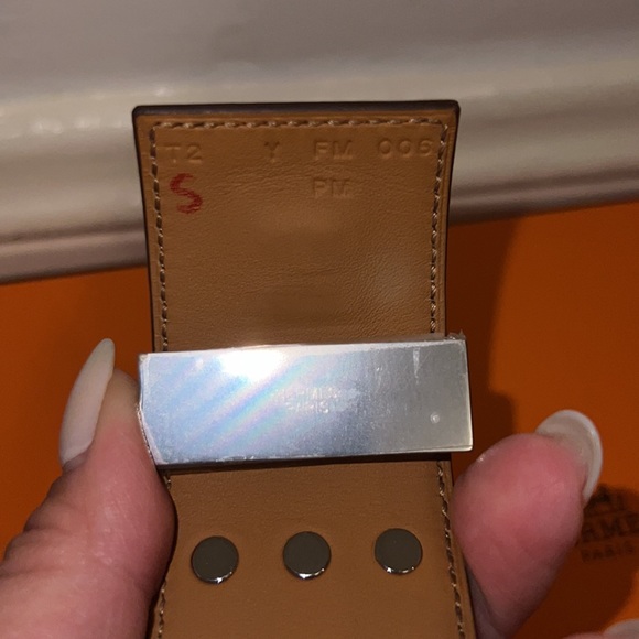 Authentic Hermes Collier de Chien CDC STUDDED Swift Etoupe Bracelet T2 - Picture 6 of 11